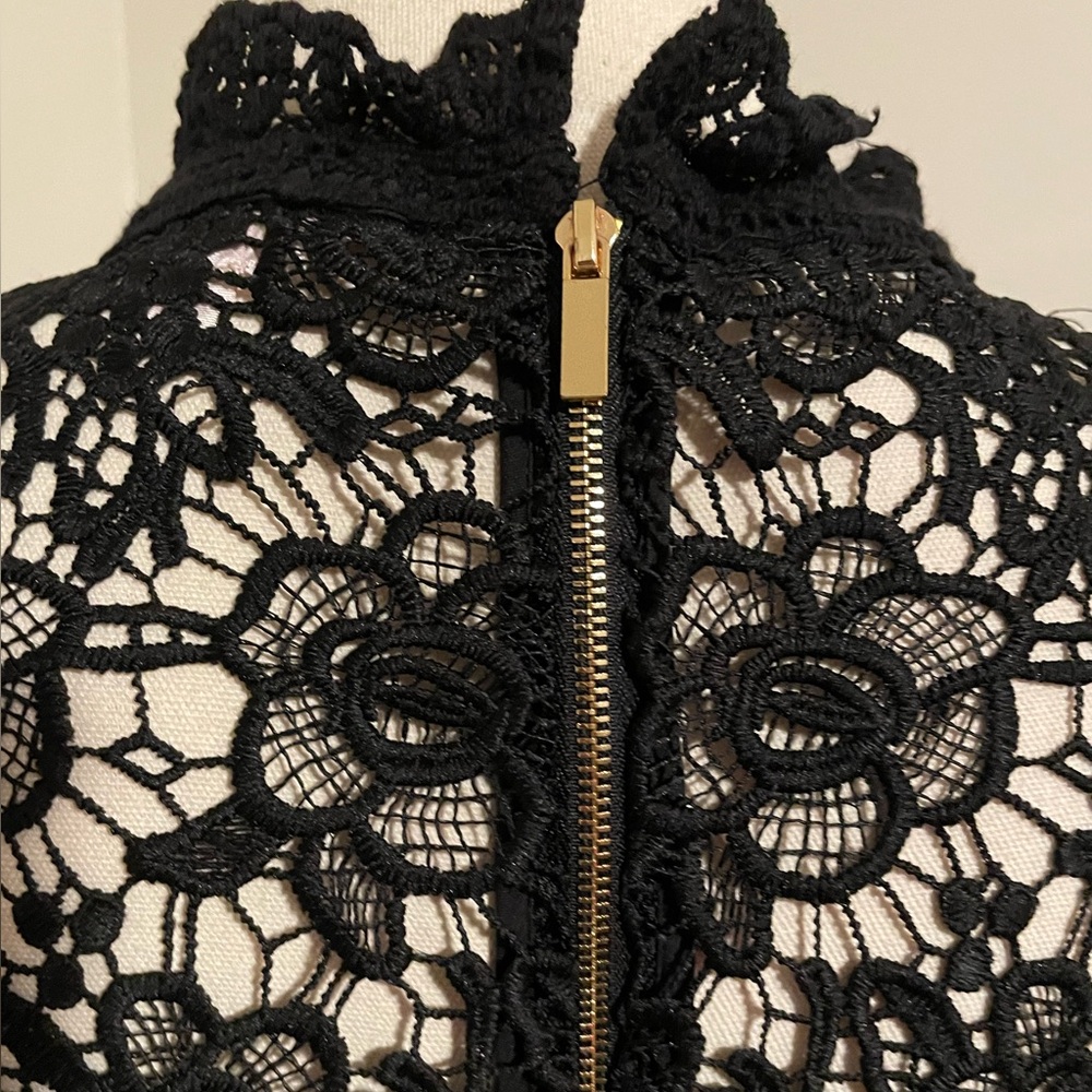 🚨NWT Nanette Lepore‎ lace top - Picture 7 of 9